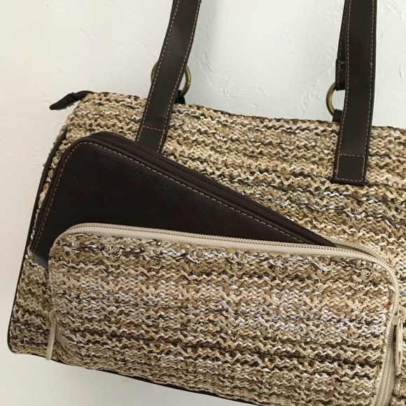 Women's Large Tan and Brown Woven Shoulder Bag - Picture 4 of 11